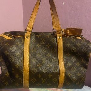 Louis Vuitton tote duffle bag (old/used)